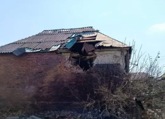 Громаду на Харківщині двічі обстріляли з «Ураганів»: одна людина загинула, троє поранено