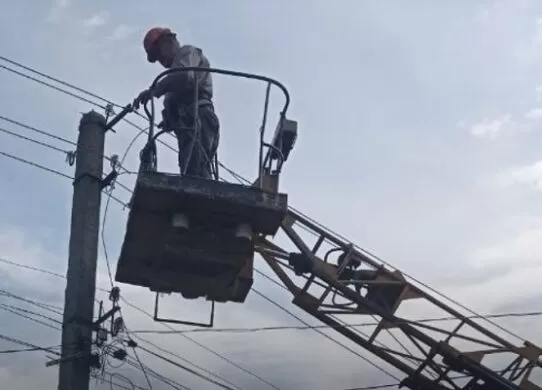 Терехов розповів коли у частині Харкова з'явиться світло