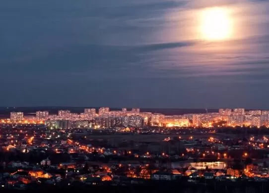 Вуличного освітлення у Харкові поки що не буде, - Терехов