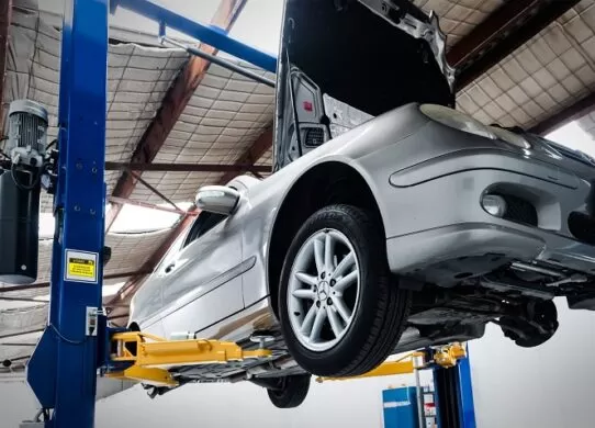Автомобильный подъемник 4 тонны