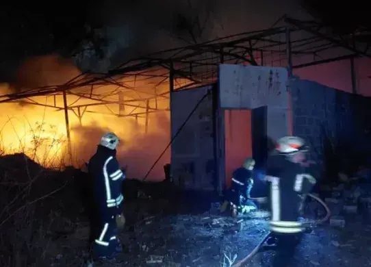У Харкові окупанти поцілили у склад піротехники