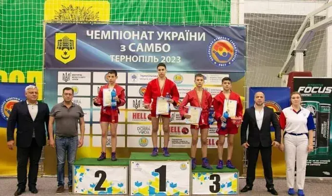 Харківські спортсмени отримали нагороди у чемпіонаті України з боротьби самбо