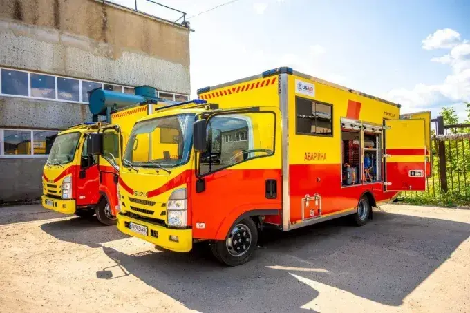 Харківські теплоенергетики отримали від благодійників аварійні автомобілі