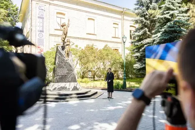 У Харкові звели памʼятник дітям, загиблим внаслідок російської агресії