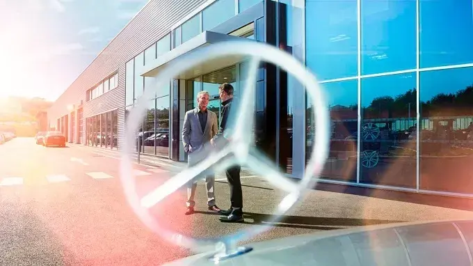 Автомобили Mercedes-Benz: почему стоит купить