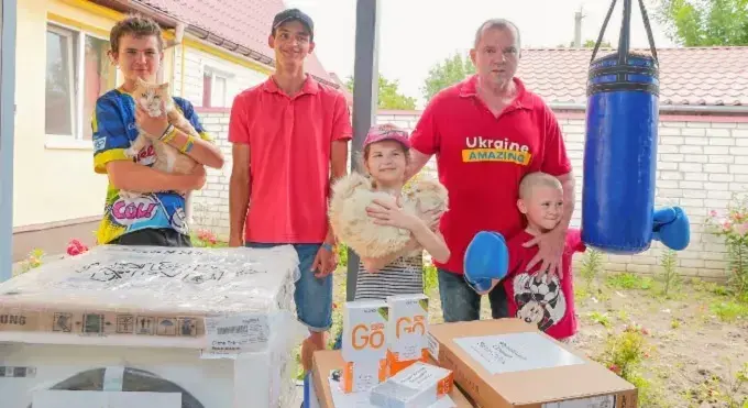 Харківські прийомні родини отримали допомогу від Фундації Олени Зеленської