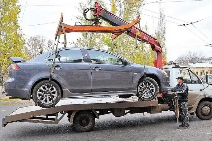 Услуга вызова автоэвакуатора: быстро, безопасно, профессионально