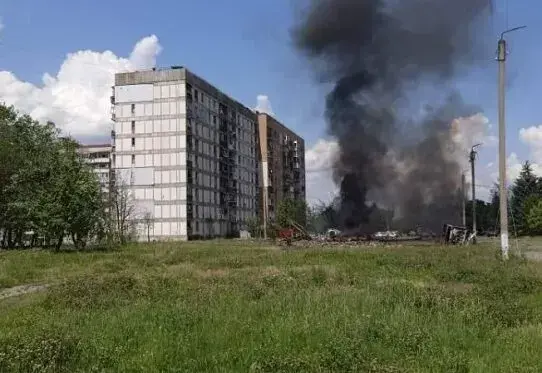 Внаслідок обстрілу Первомайського постраждало мінімум 12 людей