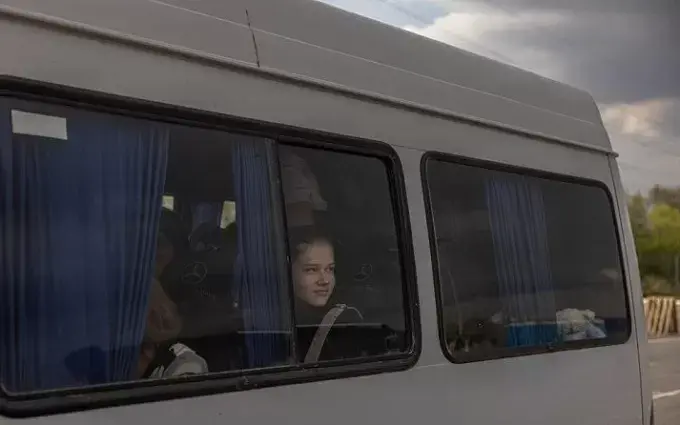 З Вовчанської громади евакуюють дітей