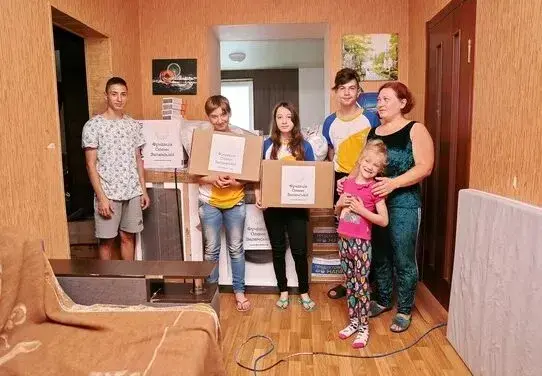 У Харківській області дитячі будинки сімейного типу отримали гуманітарну допомогу