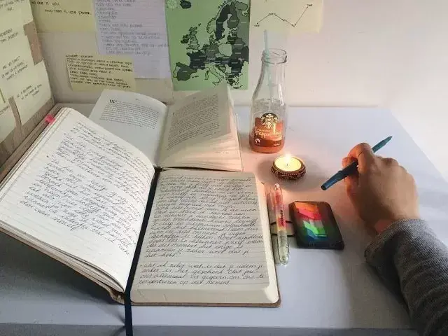 Как выбрать пенал и скетчбук