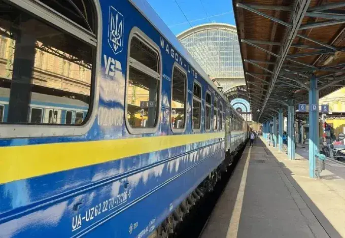 Потяги з Харкова в напрямку Карпат змінять свій маршрут: як курсуватимуть?