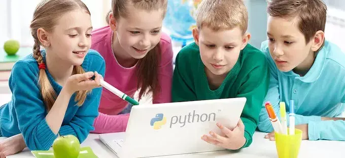 Навчання Python - корисне вміння для дітей від 8 до 15 років