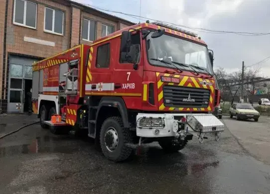 Вночі у Харкові рятувальники ліквідували дві пожежі
