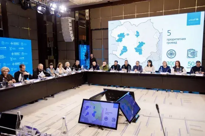 «Гаряча лінія» для ВПО запрацює у першому регіоні України - Харківському