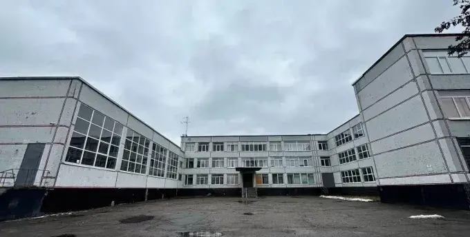 У Харкові ремонтують гімназію у Київському районі