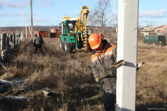 У деокупованому селі на Харківщині відновили електропостачання