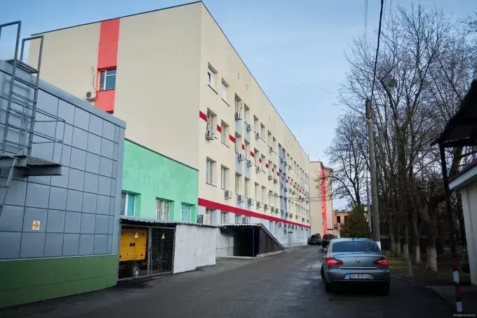 У Чугуївській лікарні відновили травматологічне відділення, яке пошкодили окупанти