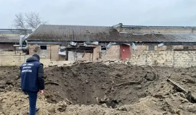 Окупанти обстріляли цивільне підприємство у Харкові - постраждали працівники та директор