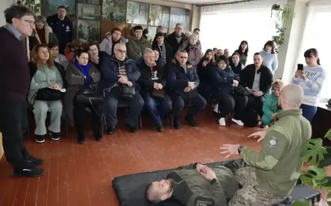 Для оборони Харкова задіють пенсіонерів як живий щит - черговий фейк від росіян