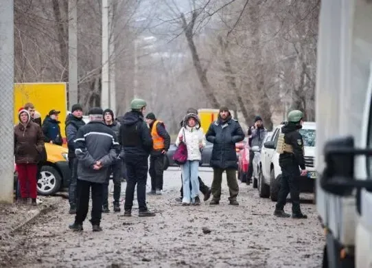 Через обстріли, з початку цього року, з Харкова виїхало до 100 тисяч людей