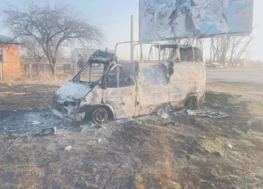 На Харківщині ворог атакував дроном автомобіль з цивільними - є жертви