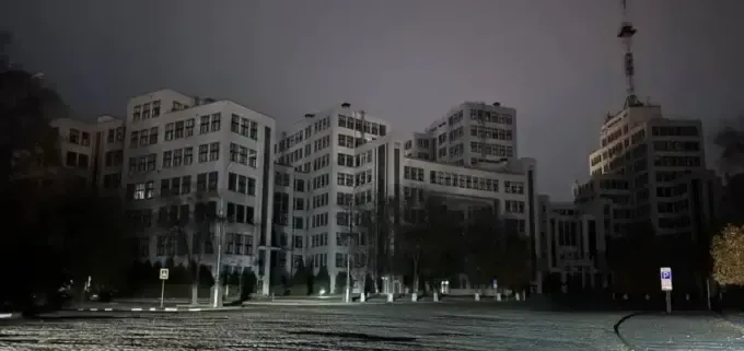 У Харкові повернулися до графіків погодинних відключень світла