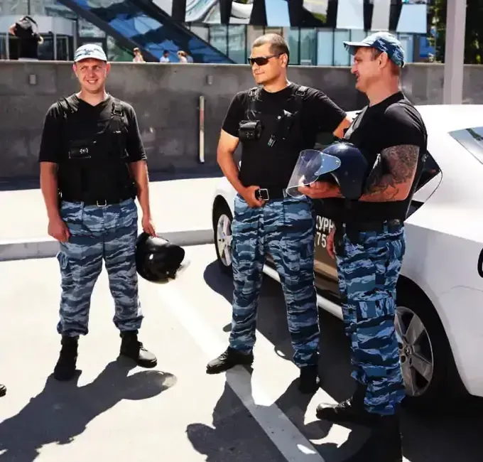 Компания "Охрана и Безопасность" - охрана домов в Харькове