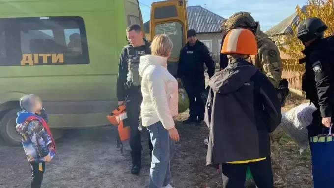 У Харківській області оголосили примусову евакуацію - чи стосується це рішення Харкова?