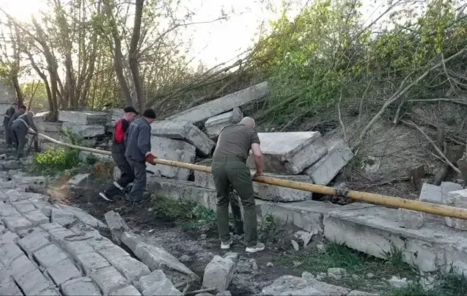У Харкові на газопровід впали залізобетонні конструкції - у "Газмережі" розповіли про наслідки