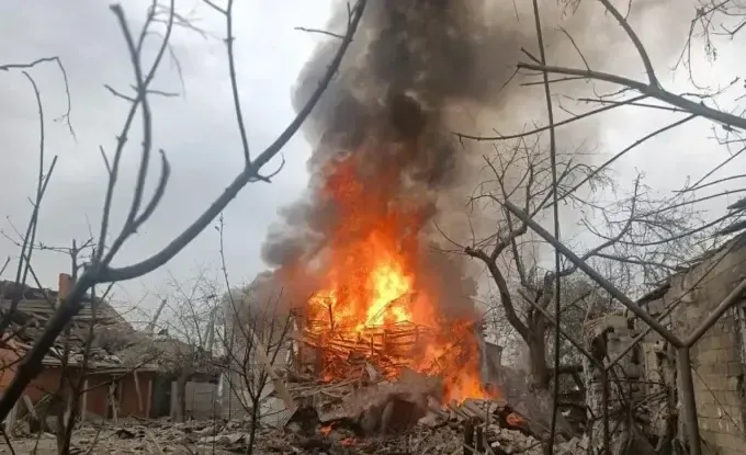 Росіяни обстріляли Дергачі на Харківщині: серед постраждалих троє дітей, з тілесними травмами - 4-річний хлопчик