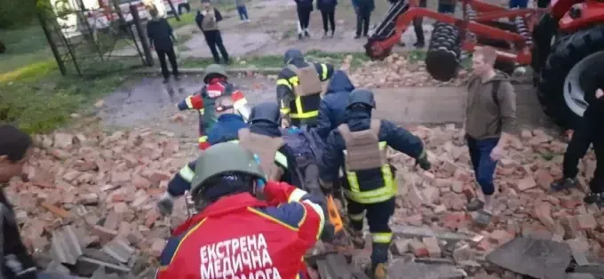 Вибух у Харкові: ввечері 19-річному хлопцю посікло уламками ноги