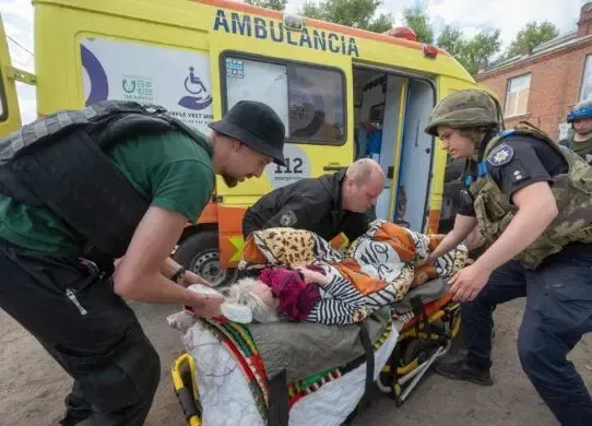 На Харківщині окупанти не дають цивільним евакуюватися - беруть у полон і навіть розстрілюють