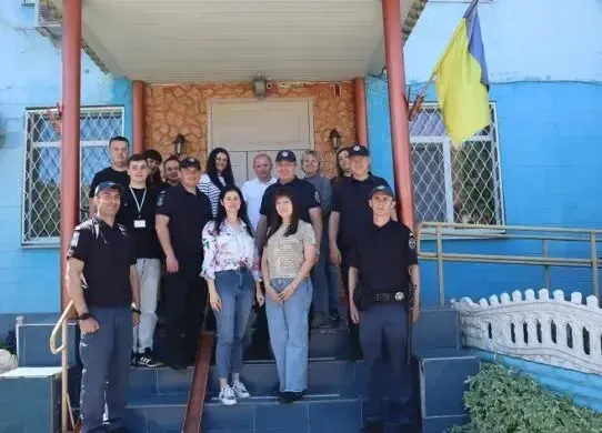 Краснокутський районний суд під захистом судових охоронців Харківщини