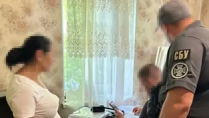 Охоронниця з Харкова сама запропонувала росіянам коригувати удари по місту та радила, як захопити Харків