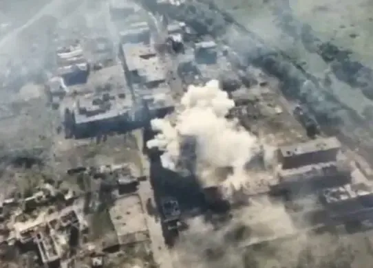 Росіяни опинилися заточеними на заводі у Харківській області - хронологія боїв в районі Агрегатного заводу
