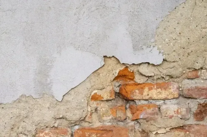 У Харкові під час демонтажу обвалилася стіна та вбила людину