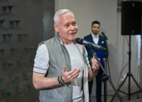 Терехов звернувся до ООН та розповів, як росіяни знищують місто студентів