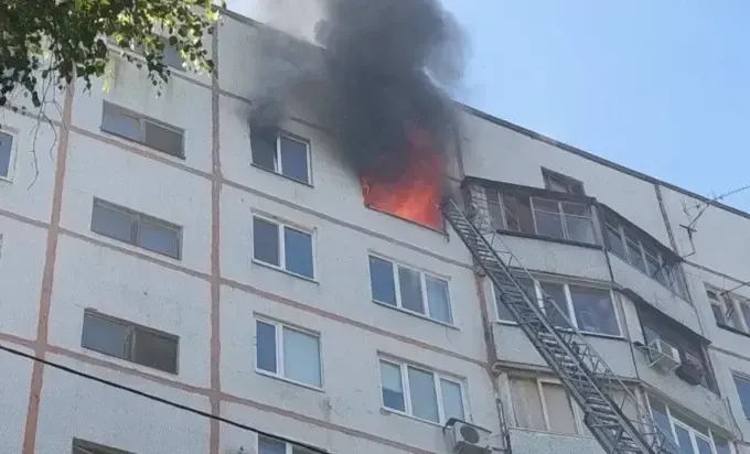 Пожежа у Харкові: з багатоповерхівки евакуювали 15 людей