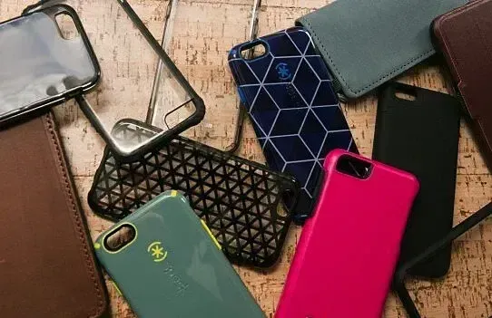 Різноманіття чохлів для iPhone. Як вибрати практичний варіант?