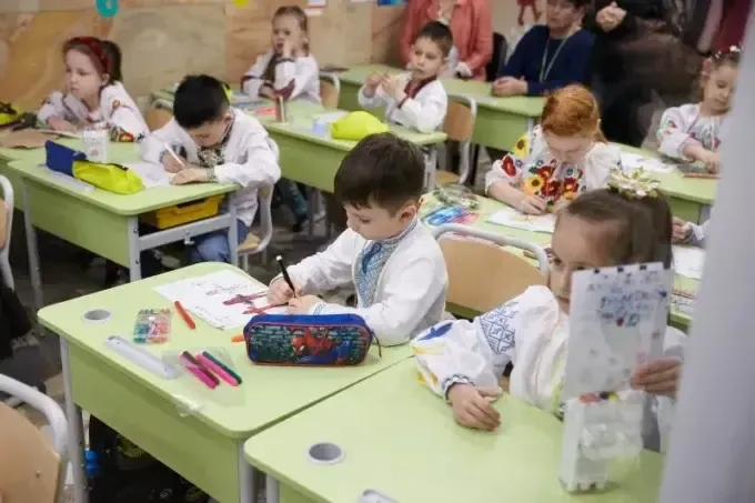 Терехов розповів, скільки першокласників у Харкові навчатимуться офлайн