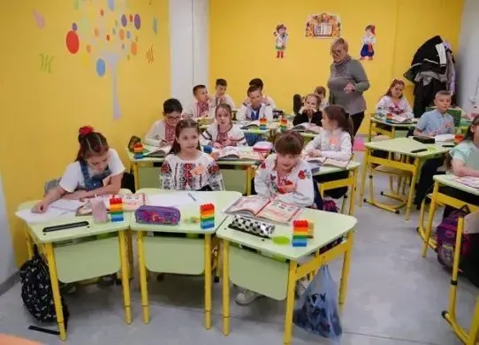 У новому навчальному році 5 тисяч харківських школярів навчатимуться у змішаному форматі