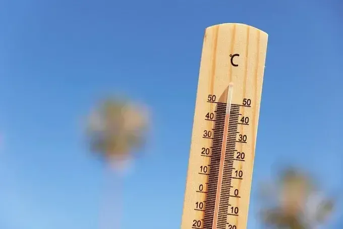 Спека до 38°C та малохмарна погода