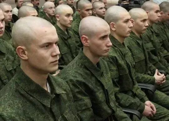 Росіяни відправляють строковиків воювати на Харківському напрямку