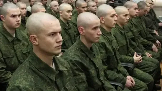 Росіяни відправляють строковиків воювати на Харківському напрямку