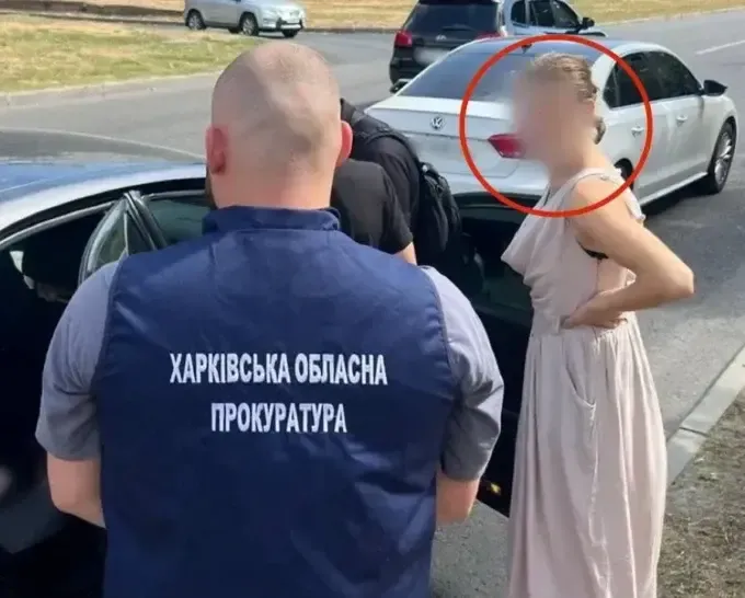 У Харкові пара уклала фіктивний шлюб, щоб чоловік міг поїхати за кордон
