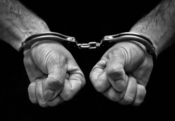 На Харківщині батько-одинак зґвалтував власну дочку
