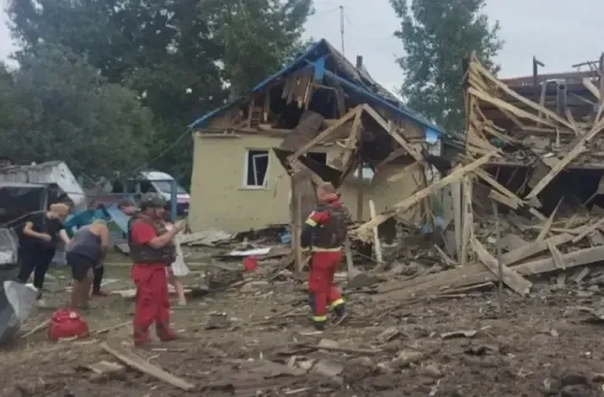 Авіаудар по селу на Харківщині забрав життя місцевої жительки