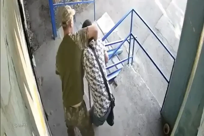 Працівник ТЦК побив харківʼянина: реакція Омбудсмена та військкомату