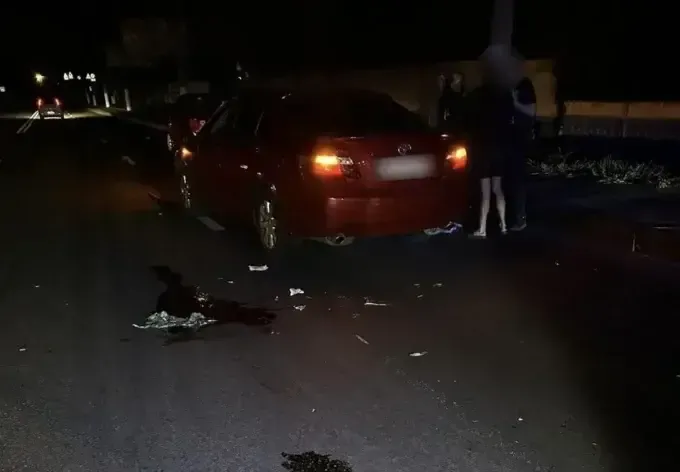 У Харкові одразу два пішоходи потрапили під колеса авто